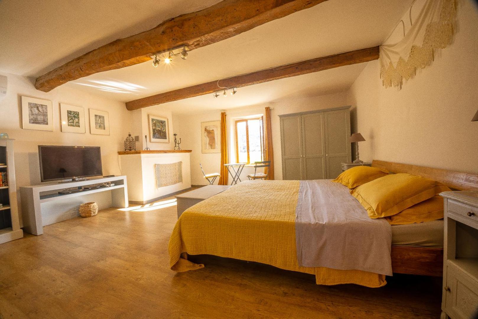 Mas St. Joseph Bed & Breakfast Ille-sur-Tet Exterior photo